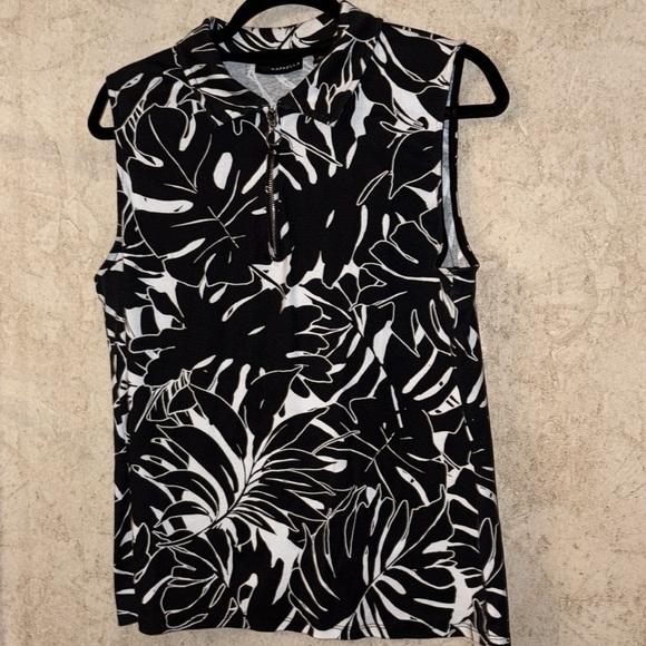 Rafaella Sleeveless Polo(Pit to Pit 20” Length 25”) - Picture 2 of 7